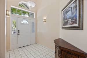 408 LEXINGDALE DRIVE, ORLANDO, FL 32828 Sold 08/11/25