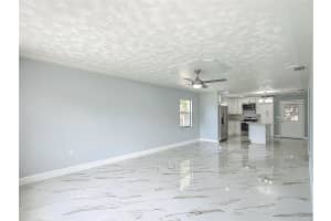 123 SHENANDOAH AVENUE, LADY LAKE, FL 32159 - MLS#MFRO6294891