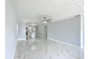 123 SHENANDOAH AVENUE, LADY LAKE, FL 32159 - MLS#MFRO6294891