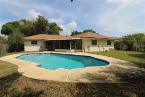 1041 MANCHESTER CIRCLE, WINTER PARK, FL 32792 Sold 09/09/25