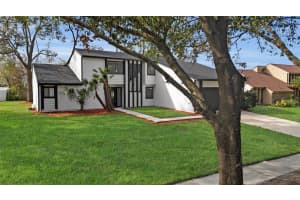 4940 SPRING RUN AVENUE, ORLANDO, FL 32819 Sold 07/10/25