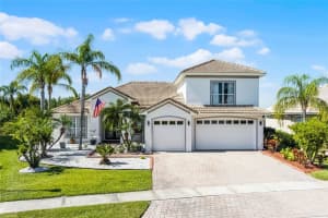 3561 SOMERSET CIRCLE, KISSIMMEE, FL 34746 Sold 08/12/25