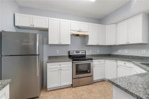 5572 Metrowest Blvd #110, ORLANDO
