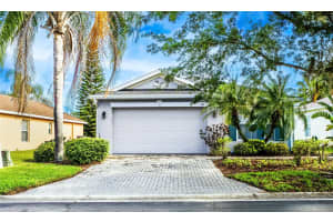 151 BELL TOWER XING W, KISSIMMEE, FL 34759 - MLS#MFRO6295181