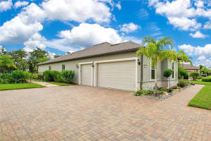 17597 SAILFIN DRIVE, ORLANDO, FL 32820 Sold 06/24/25