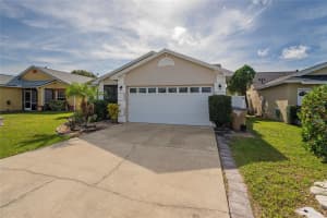 221 INDIAN POINT CIRCLE, KISSIMMEE, FL 34746 Sold 08/07/25