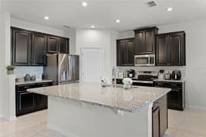 256 WHIRLAWAY DRIVE, DAVENPORT, FL 33837 - MLS#MFRO6295423