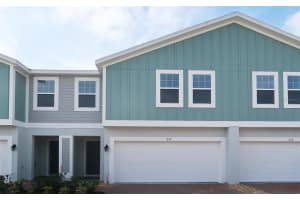 230 Glass Onion Dr, GROVELAND