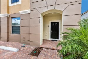 8887 GENEVE COURT, KISSIMMEE, FL 34747 - MLS#MFRO6295445