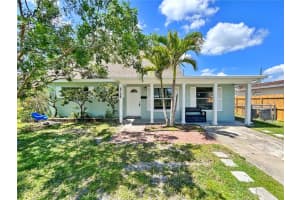 8798 58TH WAY, PINELLAS PARK, FL 33782 Sold 04/29/25