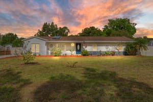 806 MAZURKA DRIVE, CHULUOTA, FL 32766 Sold 05/21/25