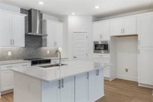 13540 AUTUMN HARVEST AVENUE, WINTER GARDEN, FL 34787 Sold 06/13/25