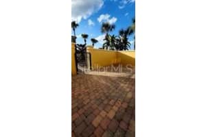 2834 BELLA VISTA DR, HAINES CITY, FL 33844 - MLS#MFRO6295625