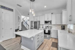 8340 LAUREATE BOULEVARD, ORLANDO, FL 32827 Sold 06/13/25