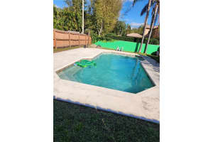 607 WOODLAND STREET, ORLANDO, FL 32806 Sold 08/29/25