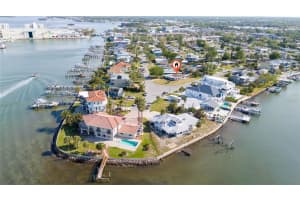 520 BAYWOOD DRIVE, DUNEDIN, FL 34698 Sold 06/16/25