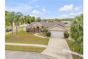 2844 EAGLE LAKE DRIVE, ORLANDO, FL 32837 Sold 05/13/25