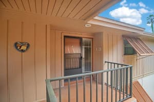 190 HICKORY WOODS COURT, DELTONA, FL 32725 Sold 07/29/25