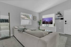 5345 SUNRISE BOULEVARD, ORLANDO, FL 32803 Sold 06/18/25