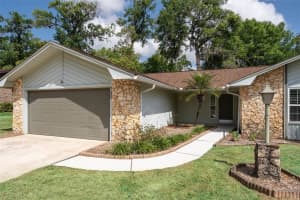 735 OAK TERRACE, ORANGE CITY, FL 32763 Sold 07/25/25