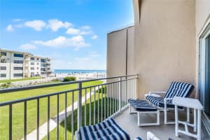 4821 Saxon Dr #201b, NEW SMYRNA BEACH