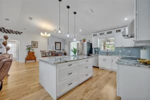 1621 HIGHLAND DRIVE, LONGWOOD, FL 32750 Sold 06/06/25