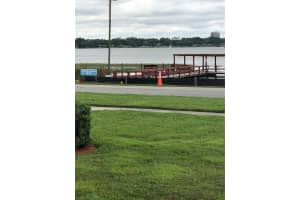 333 LAKE HOWARD DRIVE, WINTER HAVEN, FL 33880 - MLS#MFRO6296320
