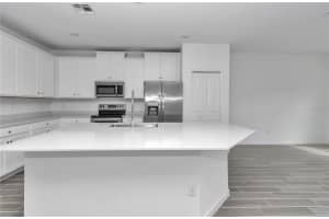 7563 78TH TERRACE, OCALA, FL 34481 Sold 08/01/25