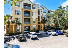 3314 ROBERT TRENT JONES DRIVE, ORLANDO, FL 32835 Sold 09/03/25