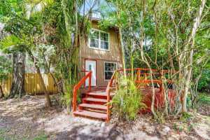 7807 NAPOLEON STREET, ORLANDO, FL 32825 Sold 06/23/25