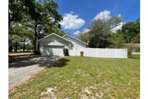 25721 PINEHURST STREET, SORRENTO, FL 32776 Sold 05/23/25