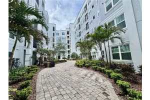 304 SOUTH STREET, ORLANDO, FL 32801 Sold 10/17/25