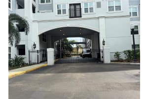 304 SOUTH STREET, ORLANDO, FL 32801 Sold 10/17/25