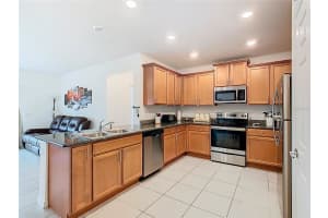 332 BLUE LAKE CIRCLE, KISSIMMEE, FL 34758 Sold 06/20/25
