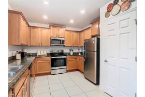 332 BLUE LAKE CIRCLE, KISSIMMEE, FL 34758 Sold 06/20/25