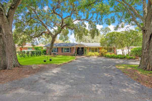 1511 CRESTLINE STREET, ORLANDO, FL 32806 Sold 04/28/25