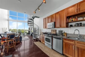 150 ROBINSON STREET, ORLANDO, FL 32801 - MLS#MFRO6296740