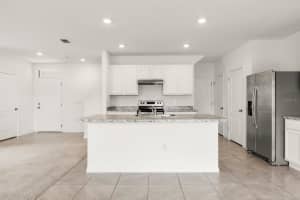 715 CHINOY ROAD, DAVENPORT, FL 33837 Sold 08/27/25