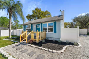 1900 ORANGE AVENUE, EUSTIS, FL 32726 Sold 07/15/25