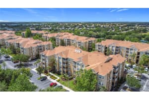 2781 Almaton Loop #404, KISSIMMEE