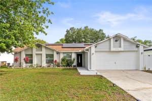 211 Dalton Dr, KISSIMMEE