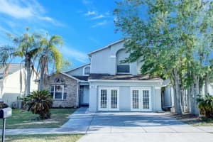 8812 KENSINGTON COURT, KISSIMMEE, FL 34747 - MLS#MFRO6297001