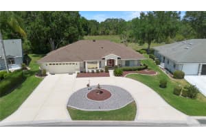 26901 RACQUET CIRCLE, LEESBURG, FL 34748 - MLS#MFRO6297214