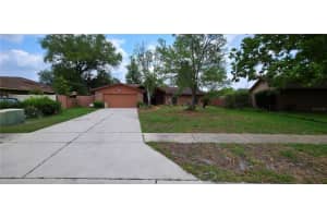6277 Cranberry Ln W, JACKSONVILLE