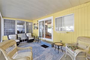 20 HAWAIIAN WAY, LEESBURG, FL 34788 Sold 05/19/25