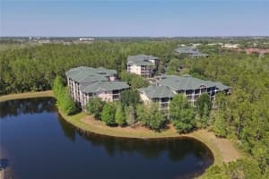 9061 Treasure Trove Ln #104, KISSIMMEE