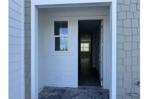 7270 DEER VALLEY CIR, TAMPA, FL 33635 - MLS#MFRO6297344