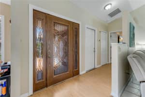 315 PINE BREEZE DRIVE, EDGEWATER, FL 32141 Sold 07/14/25
