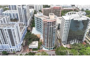 322 CENTRAL BOULEVARD, ORLANDO, FL 32801 Sold 07/23/25