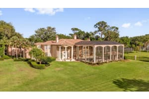8302 EARLWOOD AVENUE, MOUNT DORA, FL 32757 Sold 05/08/25